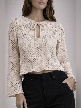 Zara Crochet Lace Tie Front Top Cream Bell Sleeve Boho Chic M
